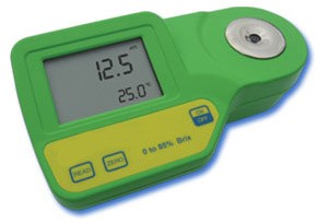 Digital Salinity Meter Sodium Chloride (NaCl) Refractometer